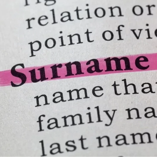 Noun > Surname